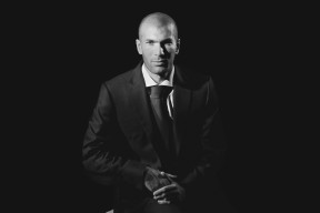 乐鱼体育在线入口-CBA球队开展社区篮球推广活动增强群众基础，社区篮球运动